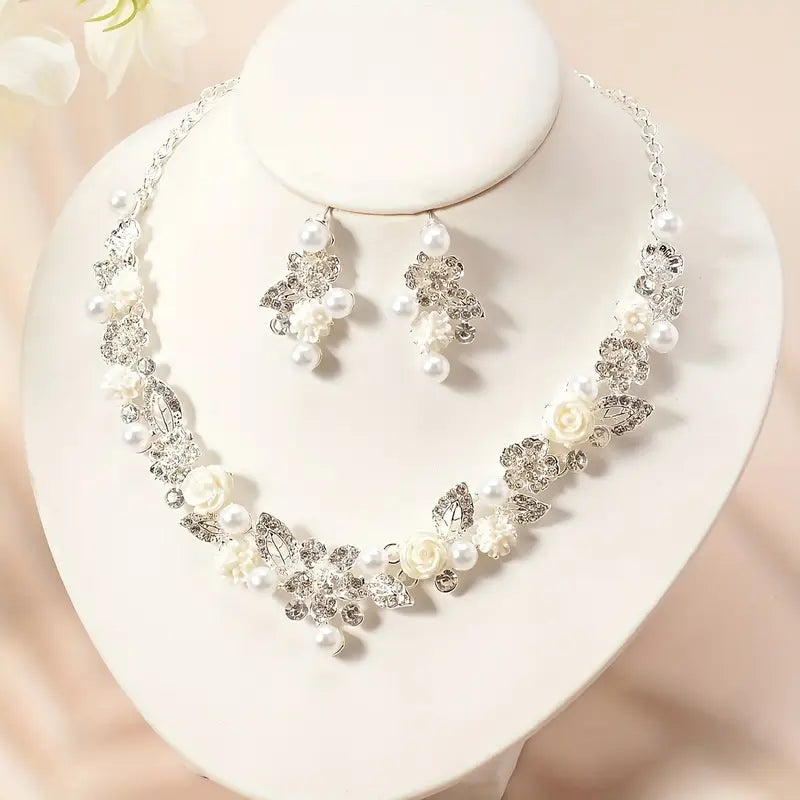 Boho Bloom Bridal Set — 3‑Piece Floral Necklace & Earrings | Wedding, Banquet, Prom 🌸
