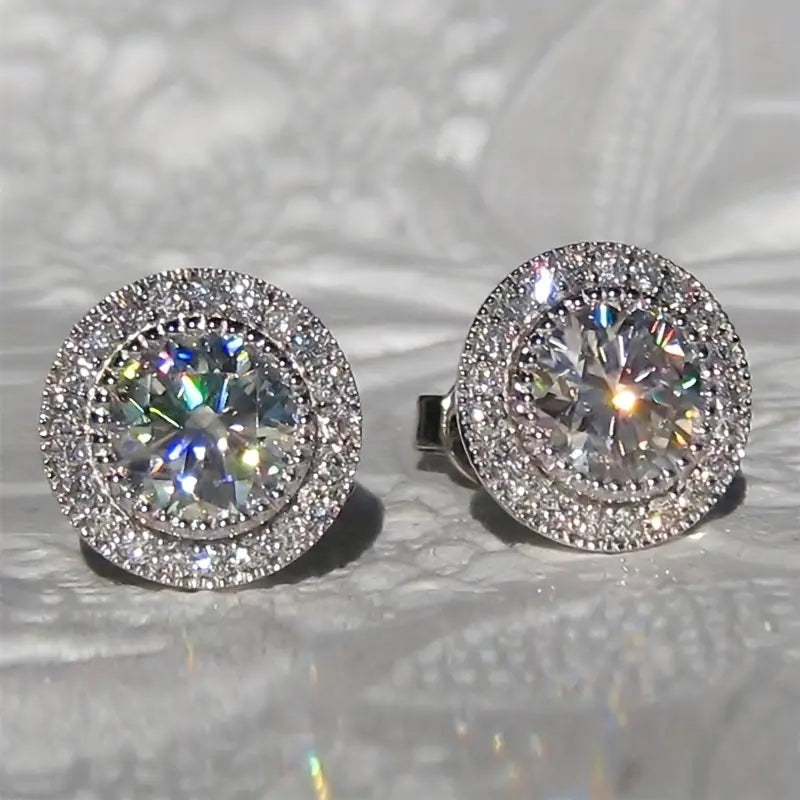 Radiance Refined – Luxurious Simulated Diamond Earrings